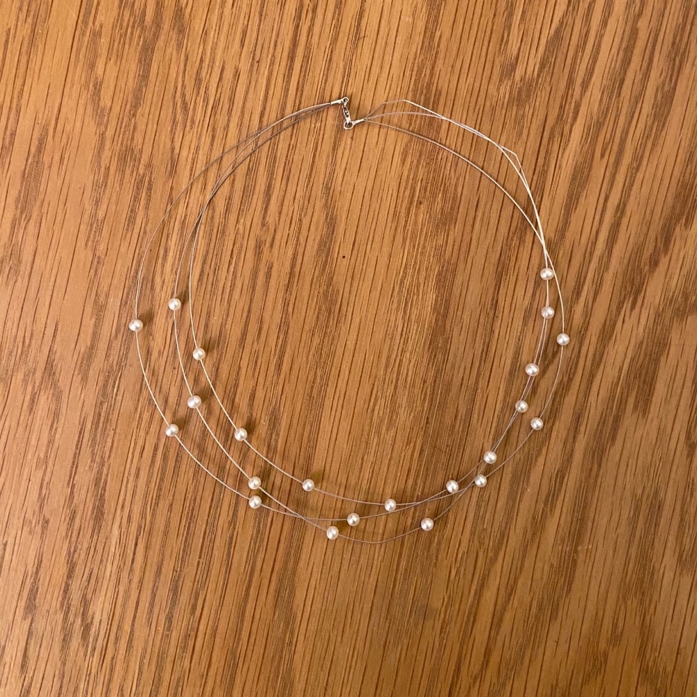 Floating Pearl Necklace